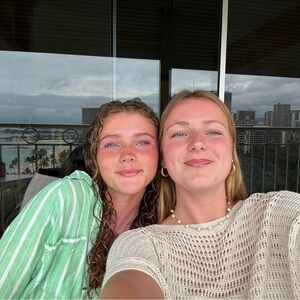 Meet your Posher, Orla